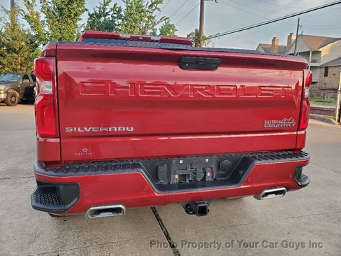 Used 2019 Chevrolet Silverado 1500 High Country w/ Technology Package image 18