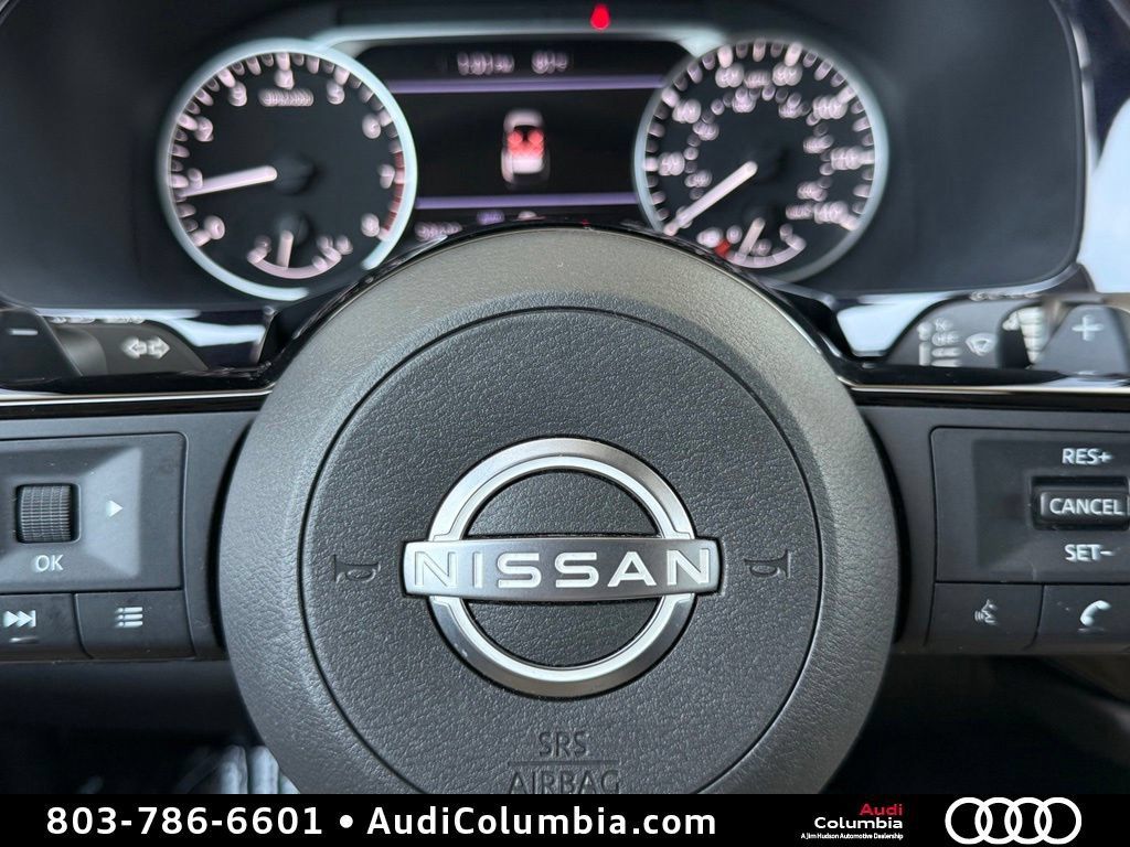 Used 2022 Nissan Pathfinder SV w/ SV Premium Package AWD/4WD image 28