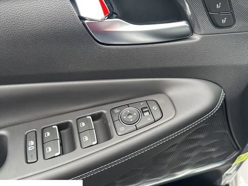 Certified 2023 Hyundai Santa Fe Limited image 8