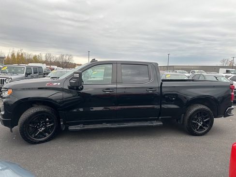 Used 2023 Chevrolet Silverado 1500 RST image 4