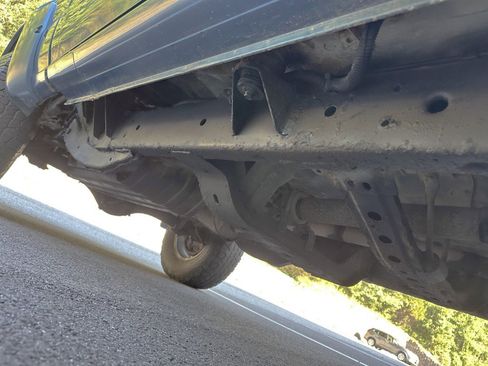 Used 2004 Nissan Frontier S/C image 34