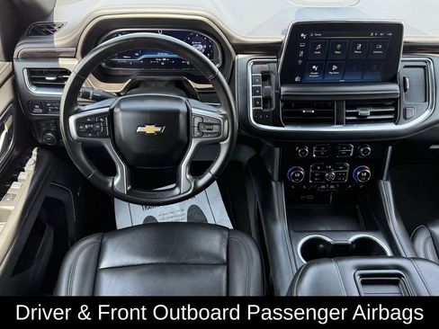Used 2024 Chevrolet Suburban LT AWD/4WD image 13