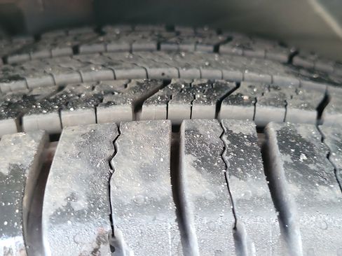 Used 2018 Hyundai Santa Fe SE image 26