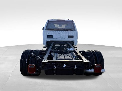 New 2025 Ford F550 4x4 Crew Cab Super Duty image 3