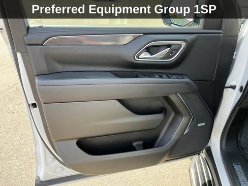 Used 2023 Chevrolet Tahoe RST w/ Sport Performance Package AWD/4WD image 13