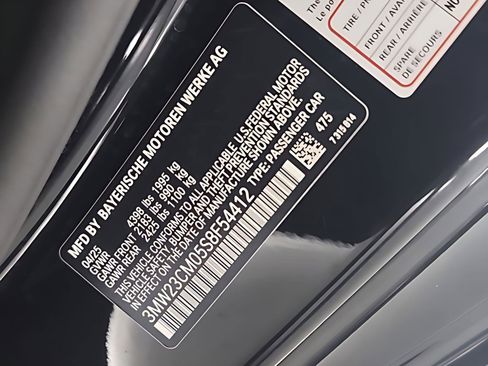 Used 2025 BMW 230i Coupe w/ Convenience Package image 25