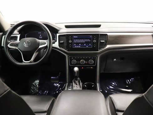 Used 2022 Volkswagen Atlas SE FWD image 13