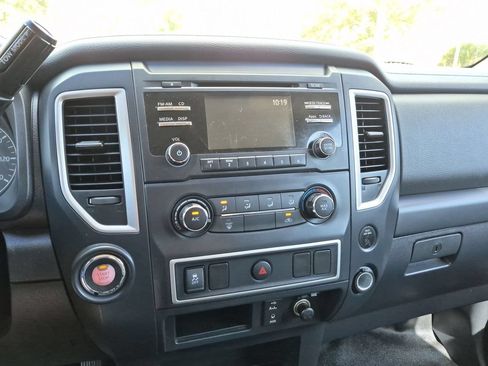 Used 2017 Nissan Titan S RWD image 15