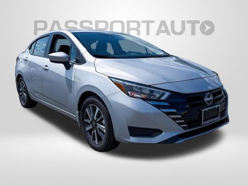 Used 2025 Nissan Versa SV w/ Trunk Package FWD image 2