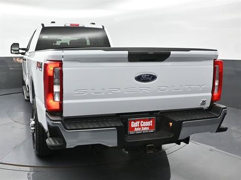 Certified 2026 Ford F350 XLT w/ FX4 Off-Road Package AWD/4WD image 27