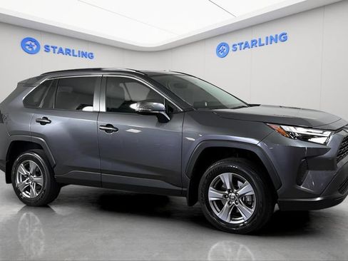 Used 2024 Toyota RAV4 XLE w/ Convenience Package AWD/4WD image 12
