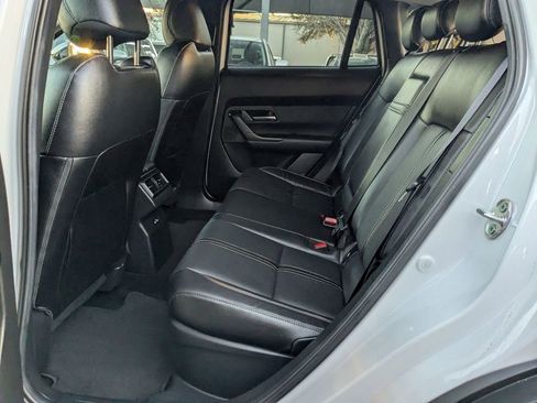 Used 2025 MAZDA CX-50 AWD 2.5 Hybrid w/ Premium Pkg image 24