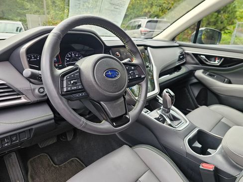 Used 2025 Subaru Outback Onyx Edition AWD/4WD image 21