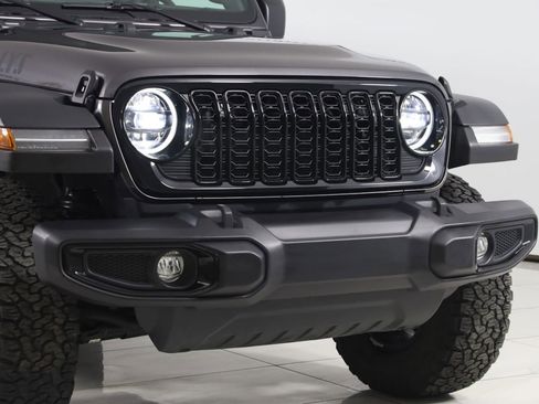 Used 2024 Jeep Wrangler Unlimited Sport AWD/4WD image 37