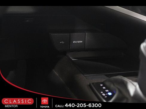 Certified 2023 Toyota Camry SE image 12