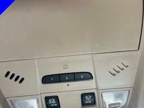 Used 2017 GMC Acadia Denali w/ LPO, Floor Liner Package image 22