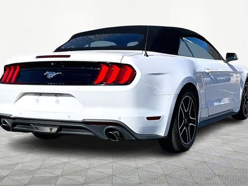 Used 2021 Ford Mustang Premium image 5