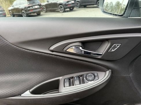 Used 2024 Chevrolet Malibu LT image 14