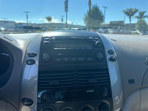 Used 2007 Toyota Sienna CE image 35