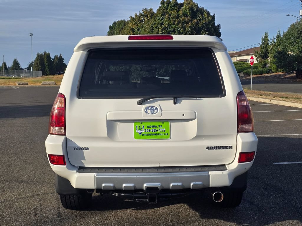 Used 2004 Toyota 4Runner Limited w/ Preferred Accessory Pkg AWD/4WD image 4