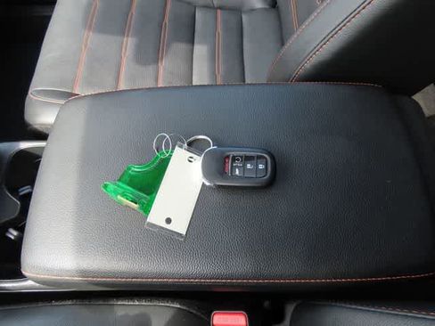 Used 2024 Honda CR-V Sport Touring image 31