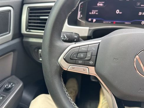 Used 2022 Volkswagen Atlas SE image 39