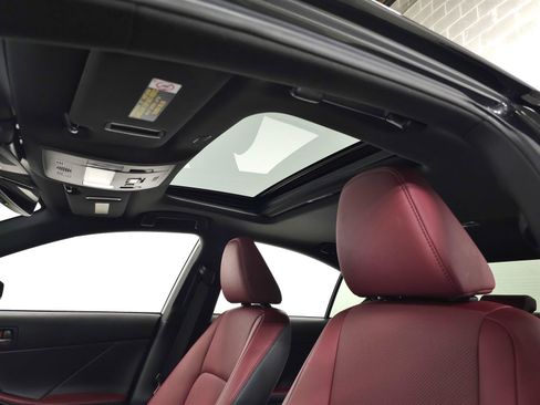 Used 2021 Lexus IS 300 AWD w/ Comfort Package image 17