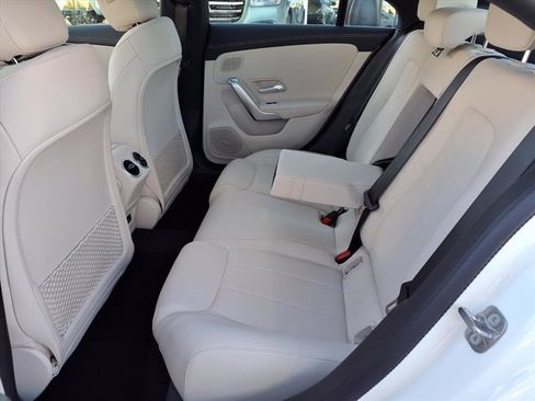 Used 2025 Mercedes-Benz CLA 250 image 18