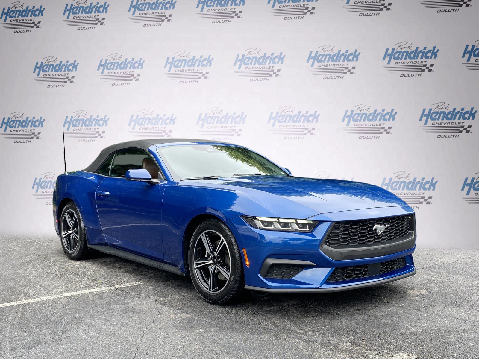 Used 2024 Ford Mustang Premium RWD image 2