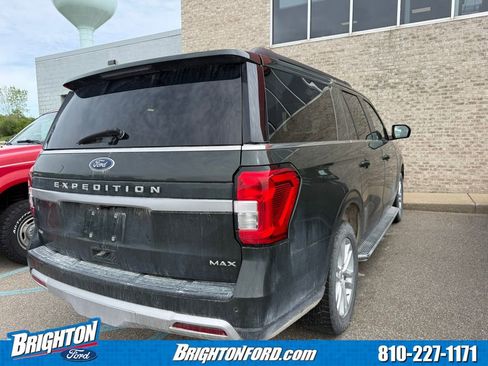 Used 2022 Ford Expedition Max XLT AWD/4WD image 2