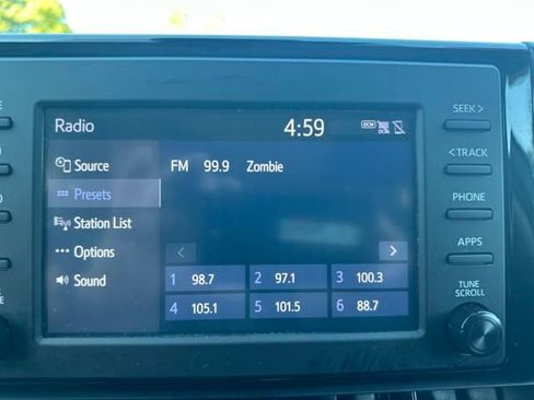 Used 2019 Toyota RAV4 LE w/ Carpet Mat Package image 15