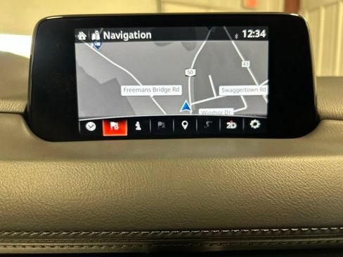 Used 2018 MAZDA CX-5 Touring w/ Preferred Equipment Package AWD/4WD image 31