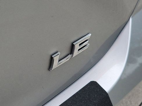 Used 2025 Toyota Camry LE FWD image 7