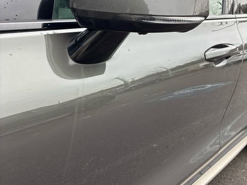 Used 2020 Volvo V60 T5 Cross Country image 6