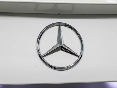 Used 2024 Mercedes-Benz C 300 Sedan image 13