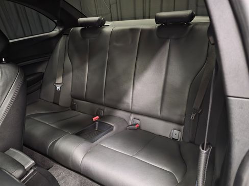 Used 2018 BMW M240i Coupe image 26