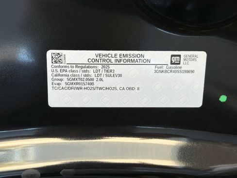 Used 2025 Chevrolet Blazer LT FWD image 23