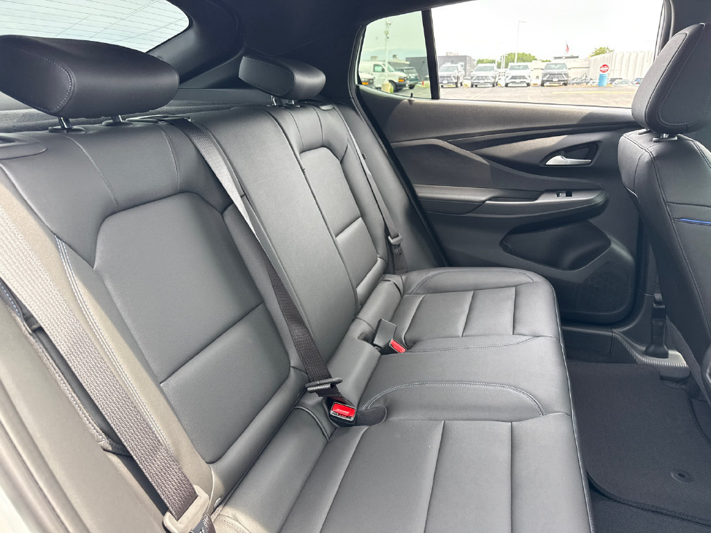 New 2026 Buick Envista Sport Touring w/ Convenience I Package FWD image 33