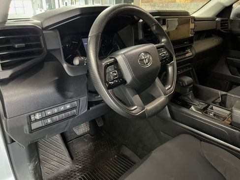 Used 2023 Toyota Tundra SR AWD/4WD image 23