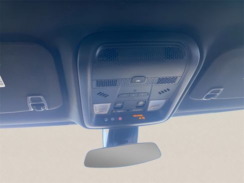 Certified 2025 Cadillac XT5 Premium Luxury image 25