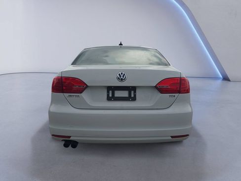 Used 2014 Volkswagen Jetta TDI Value Edition FWD image 4