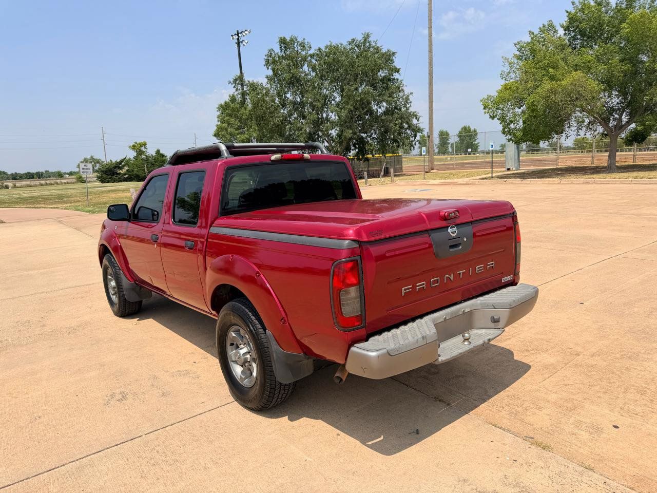 Used 2003 Nissan Frontier XE w/ XE Pwr Pkg RWD image 8