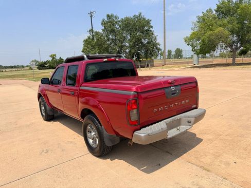 Used 2003 Nissan Frontier XE RWD image 8