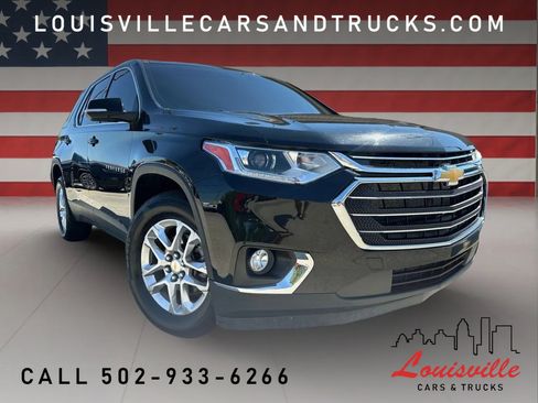 Used 2021 Chevrolet Traverse LT w/ LPO, Floor Liner Package image 1
