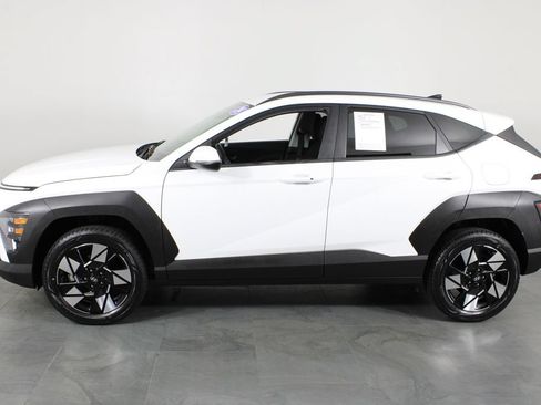Certified 2024 Hyundai Kona SEL AWD/4WD image 12