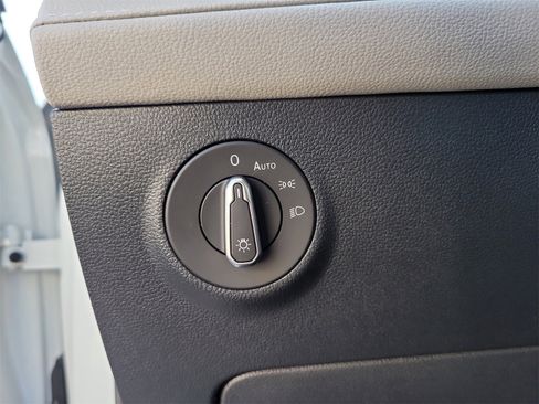 Certified 2025 Volkswagen Taos S image 32