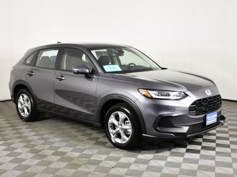 Certified 2024 Honda HR-V LX image 4