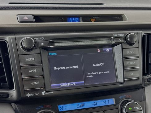 Used 2014 Toyota RAV4 XLE image 14