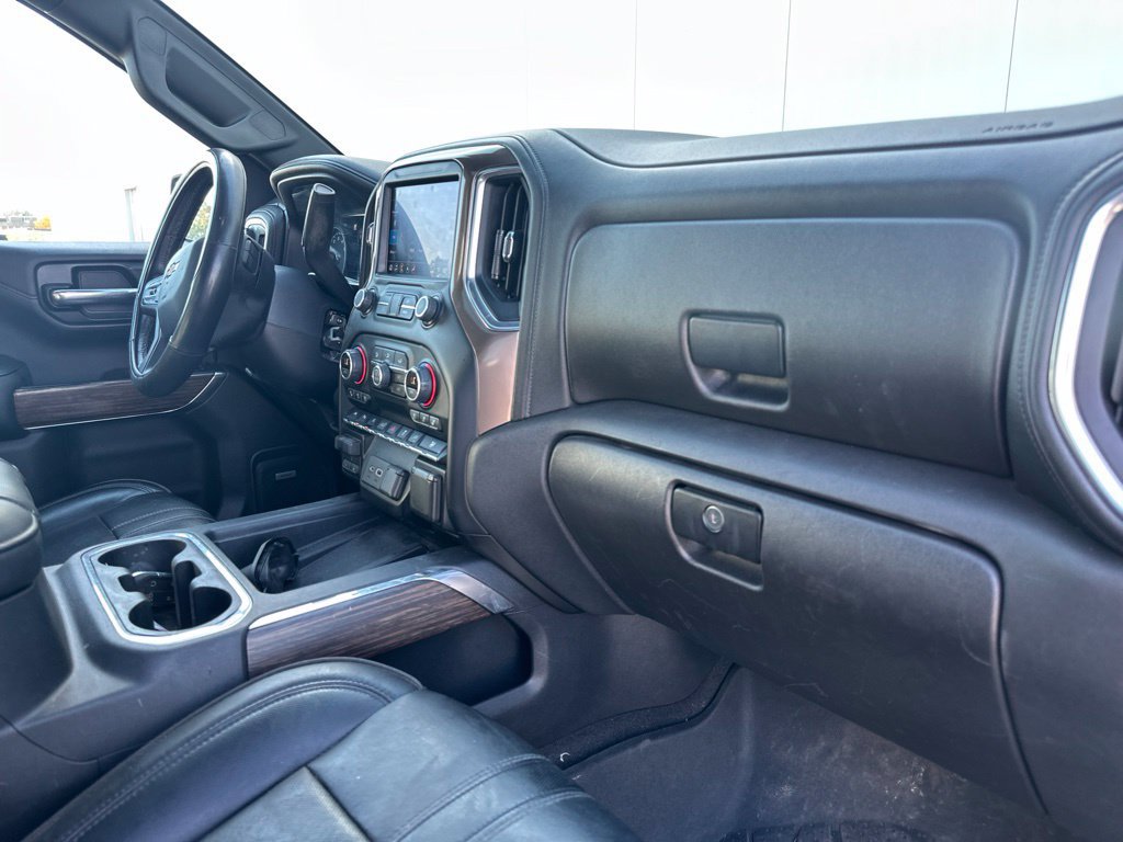 Used 2019 Chevrolet Silverado 1500 High Country AWD/4WD image 32
