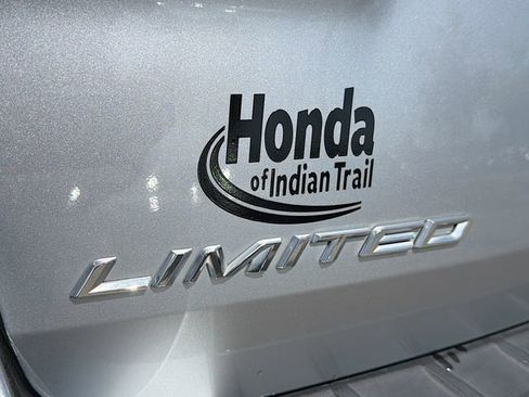 Used 2020 Ford Explorer Limited RWD image 38
